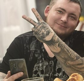 Денис